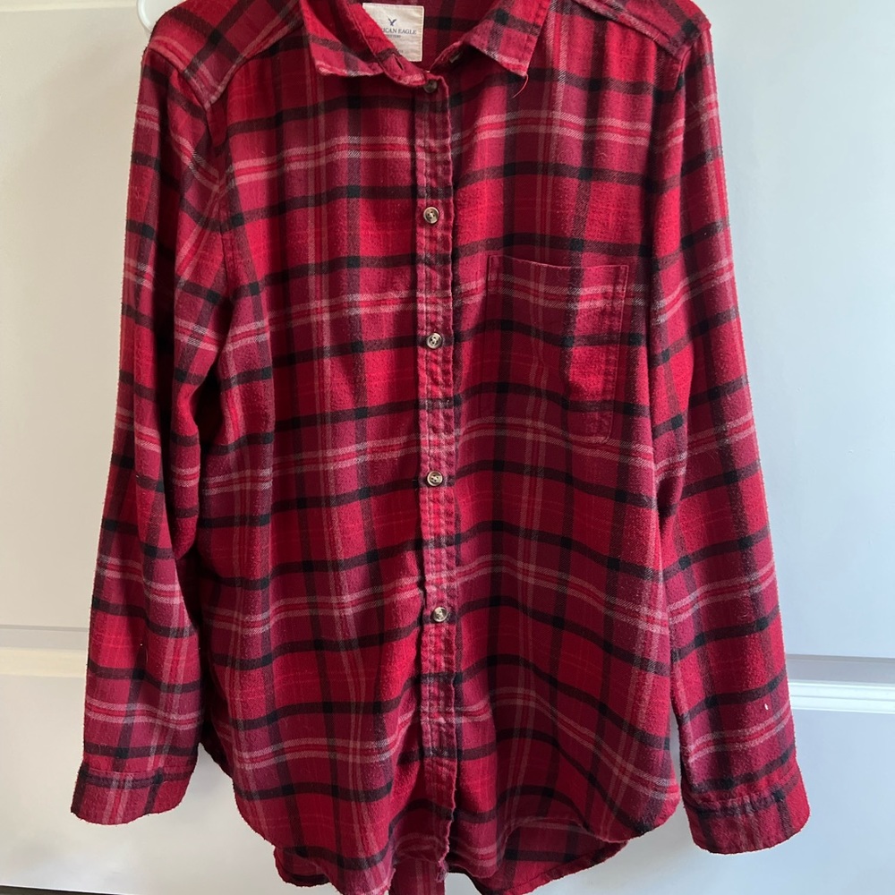 Red long sleeve American Eagle flannel!!